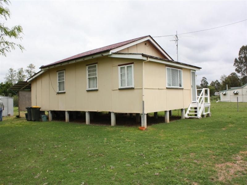 39 Canning Street, Leyburn QLD 4365