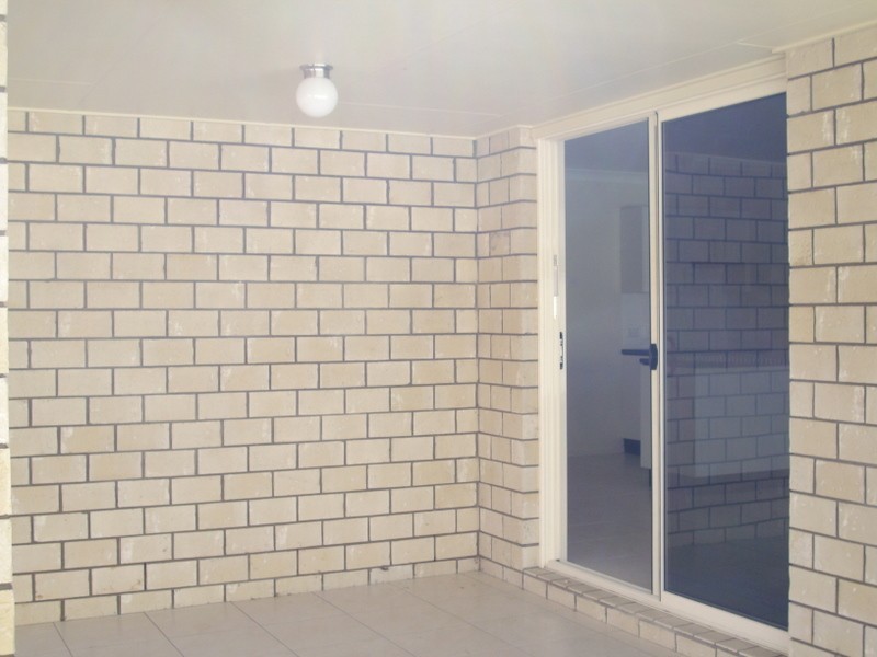 2/19 Briggs, Pittsworth QLD 4356