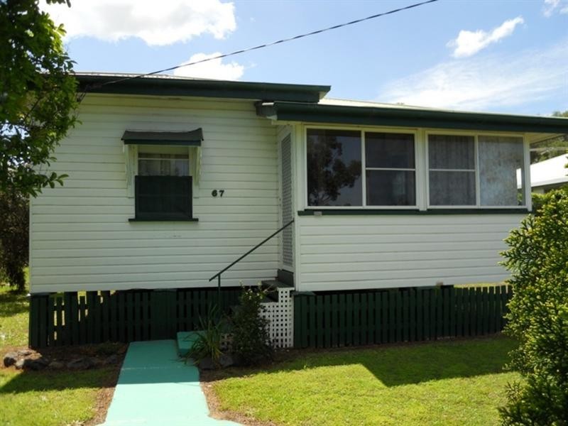 67 Taylor, Cecil Plains QLD 4407