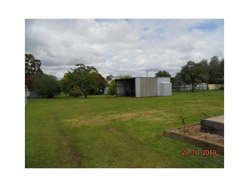 13 John Street, Southbrook QLD 4363