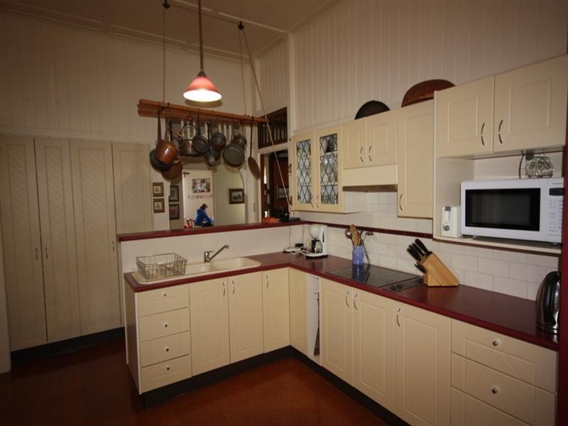 120 Meynink Road, Hodgson Vale QLD 4352