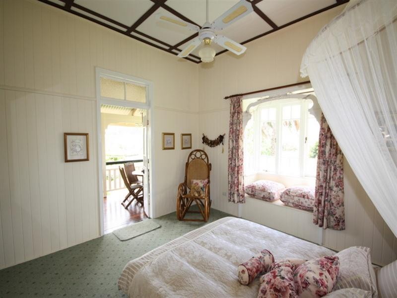 120 Meynink Road, Hodgson Vale QLD 4352