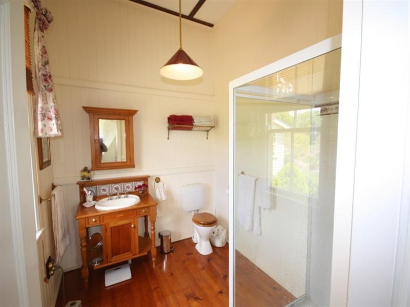 120 Meynink Road, Hodgson Vale QLD 4352