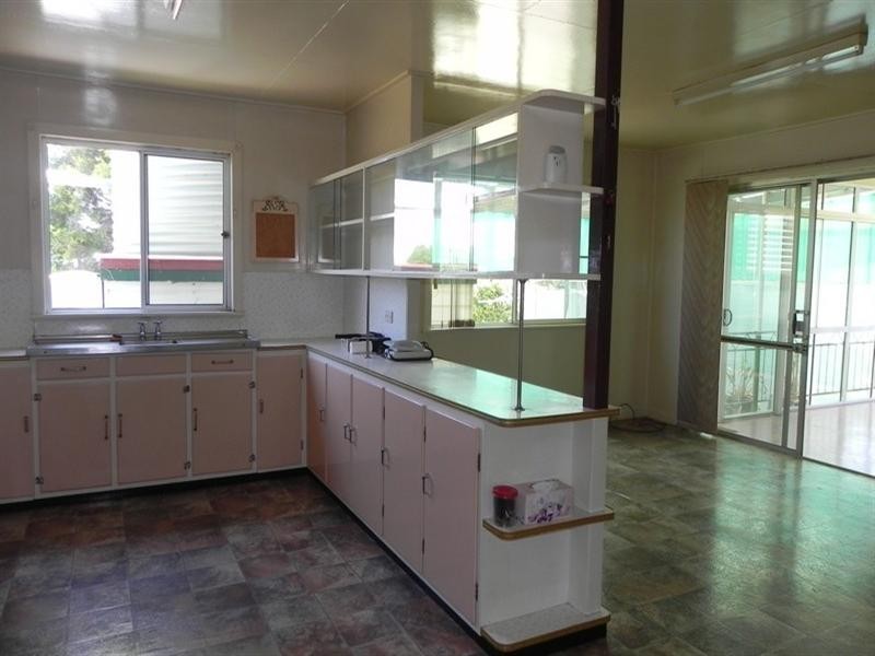 51 Hume, Pittsworth QLD 4356