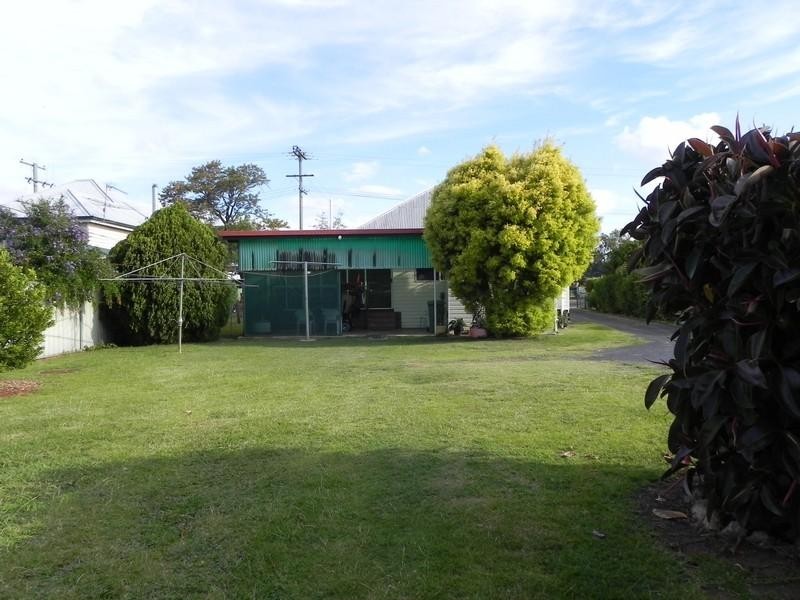51 Hume, Pittsworth QLD 4356