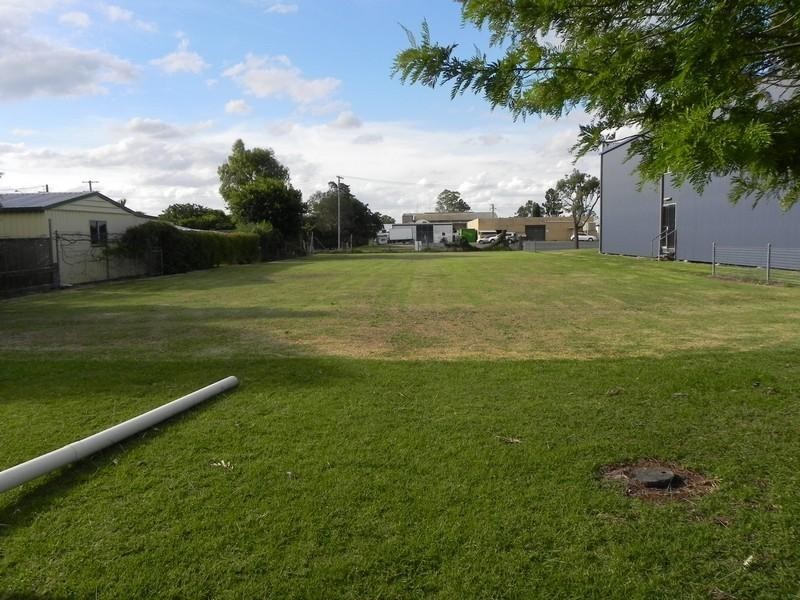 51 Hume, Pittsworth QLD 4356