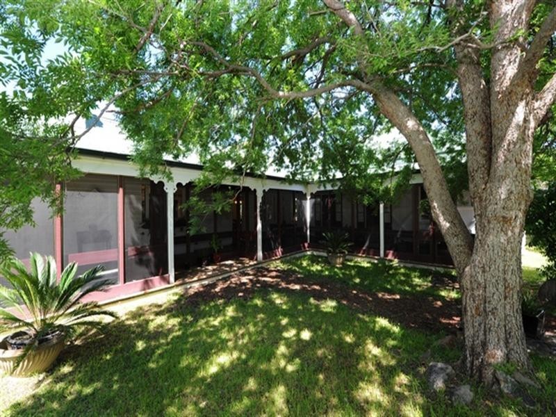 572 Condamine River Road, Pratten QLD 4370