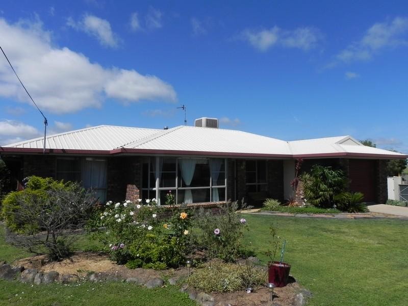 1 Cameron, Wyreema QLD 4352