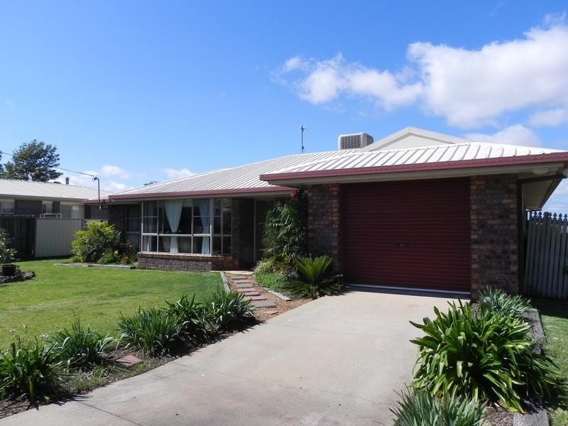 1 Cameron, Wyreema QLD 4352