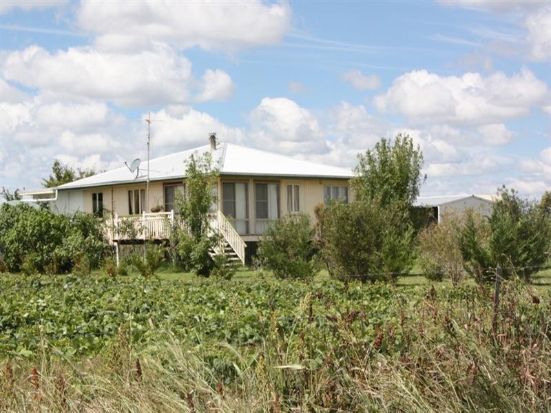 555 Dungannon Road, Clifton QLD 4361