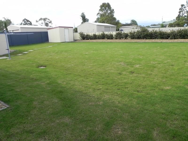 8 Draydon Court, Pittsworth QLD 4356