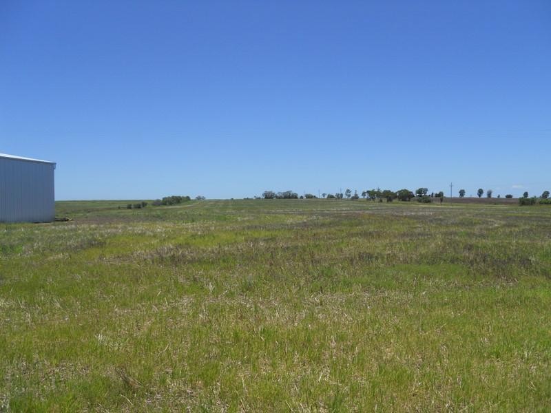 2/3 Tummaville Road, Pittsworth QLD 4356