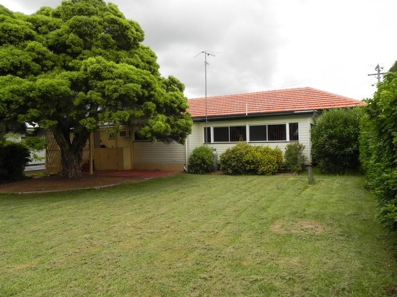 17 Weale, Pittsworth QLD 4356