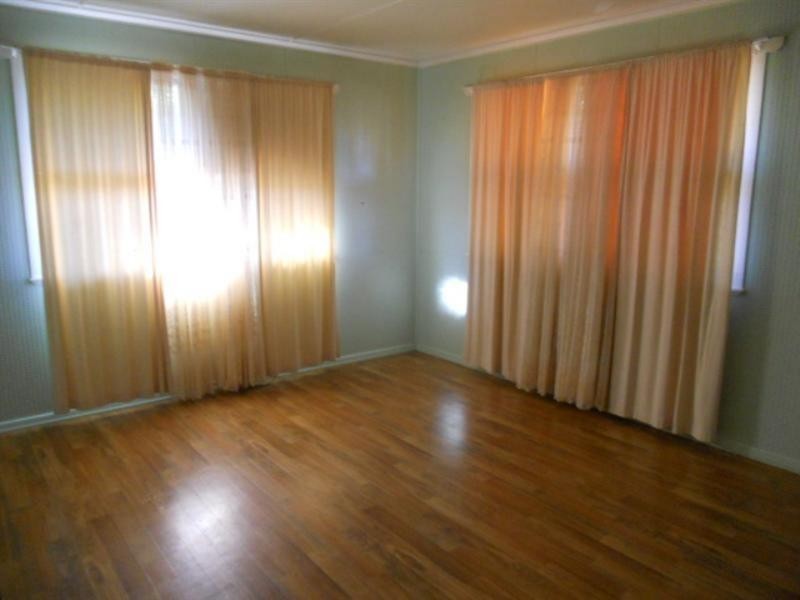 35 Murray Street, Pittsworth QLD 4356