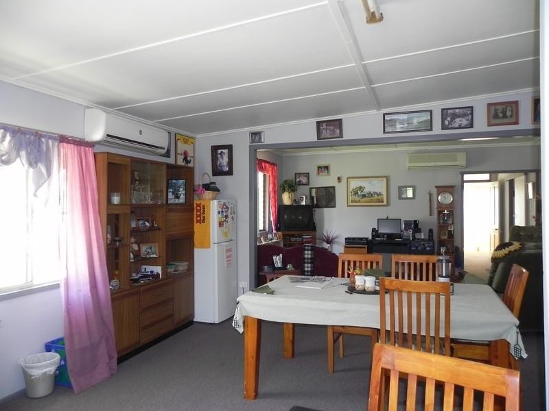 36 Railway, Pittsworth QLD 4356