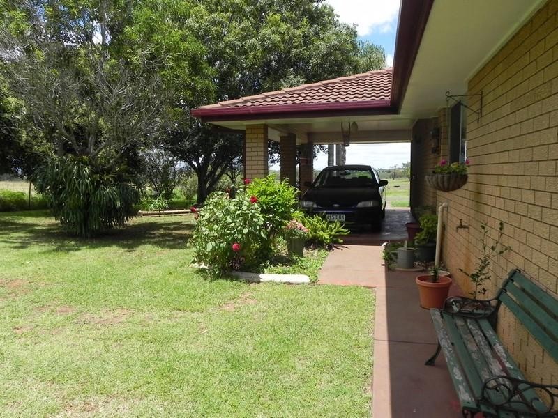 21 Sterling, Southbrook QLD 4363