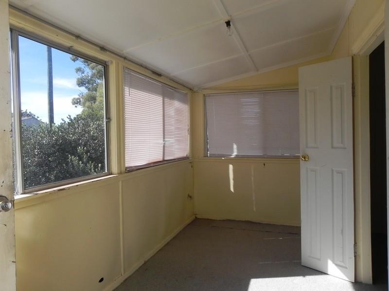 5 Short, Southbrook QLD 4363