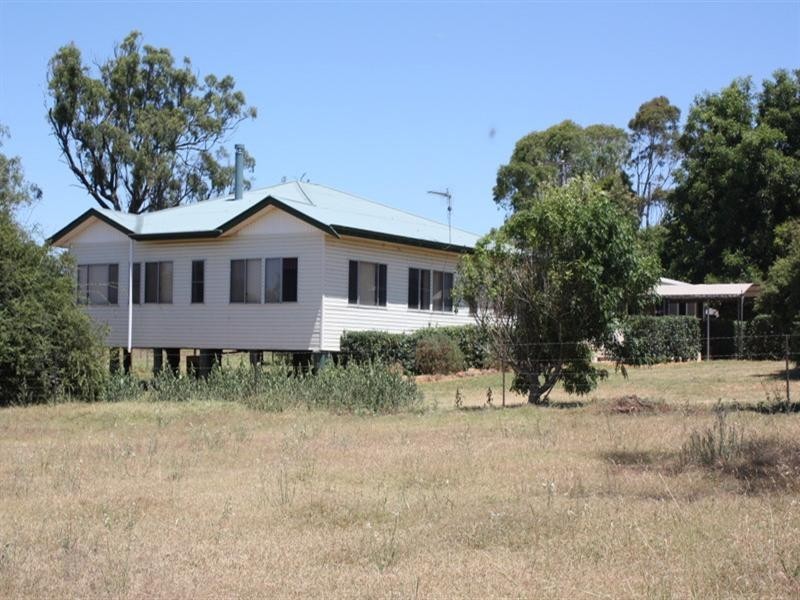 140 Umbiram School Road, Wyreema QLD 4352