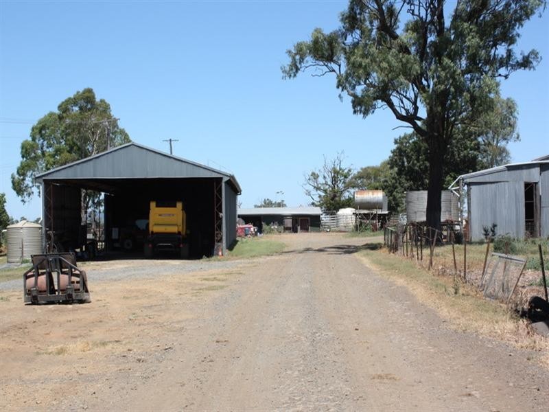 140 Umbiram School Road, Wyreema QLD 4352