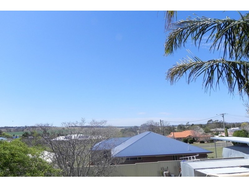 10 Beresford, Pittsworth QLD 4356