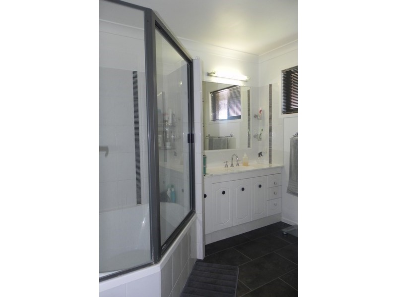 10 Beresford, Pittsworth QLD 4356