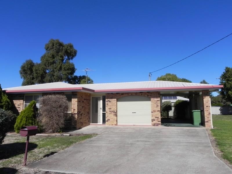 30 Campbell, Pittsworth QLD 4356