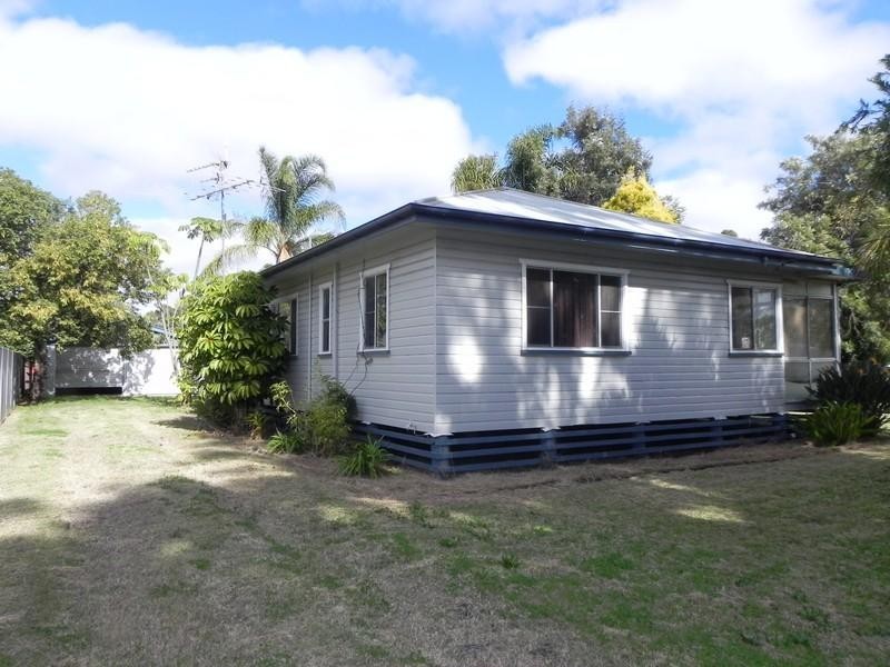 94 Hume, Pittsworth QLD 4356