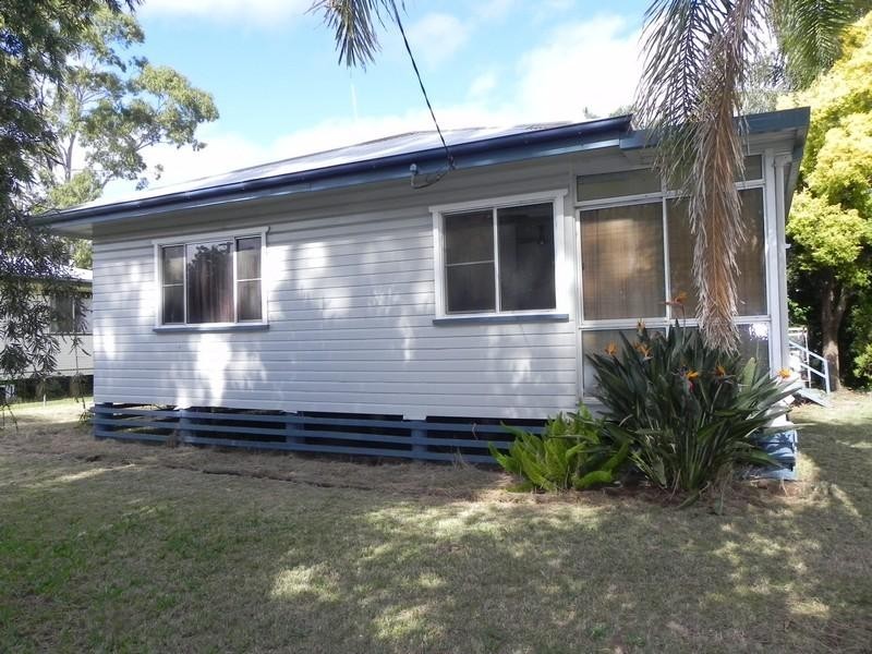 94 Hume, Pittsworth QLD 4356