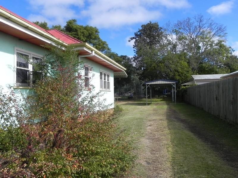 15 Steele, Pittsworth QLD 4356