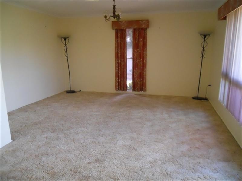 37 Geraghty Street, Cecil Plains QLD 4407