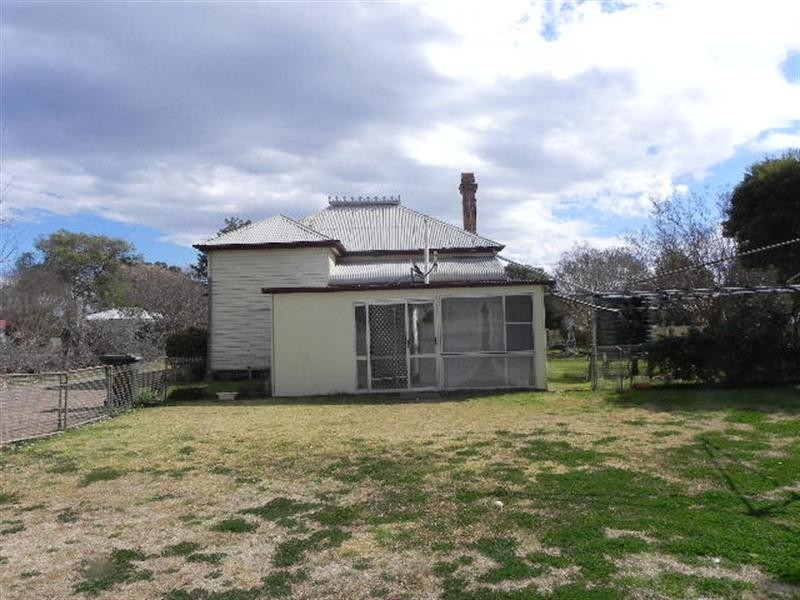12 John, Clifton QLD 4361