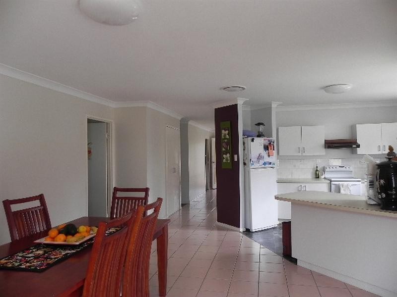 1 White, Pittsworth QLD 4356