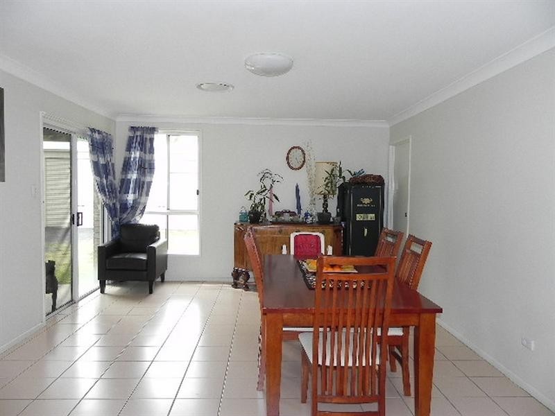 1 White, Pittsworth QLD 4356