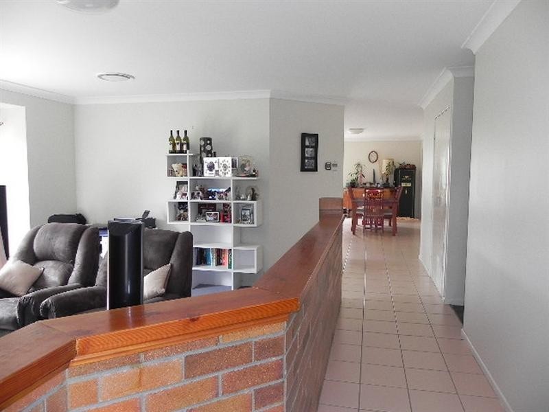 1 White, Pittsworth QLD 4356