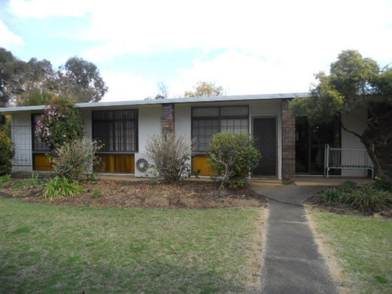 20 Florence, Pittsworth QLD 4356