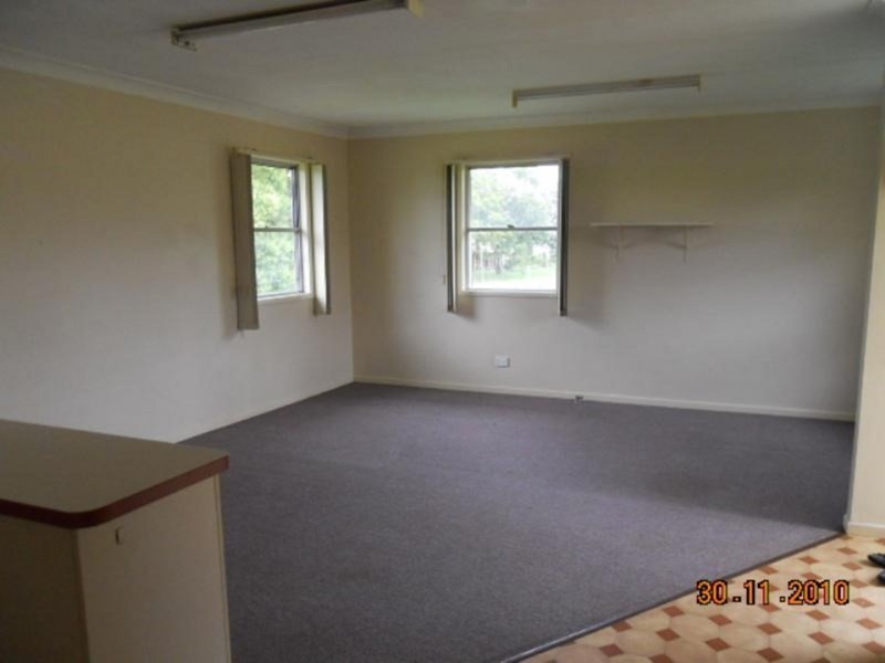 1 Felton Road, Southbrook QLD 4363