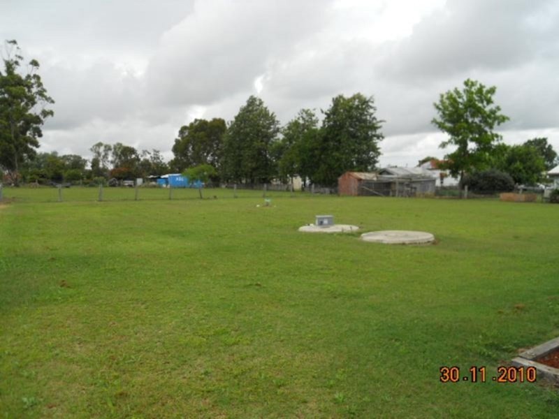 1 Felton Road, Southbrook QLD 4363