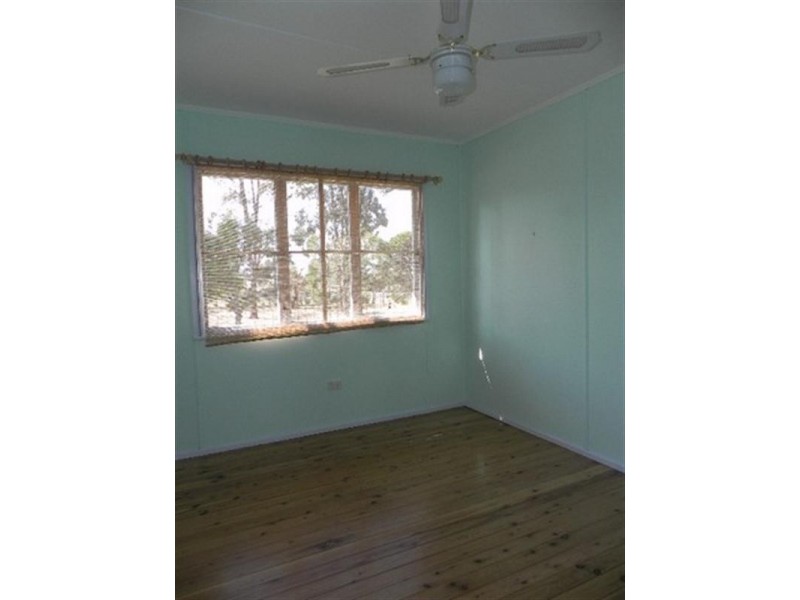 24 Salesyard Road, Millmerran QLD 4357