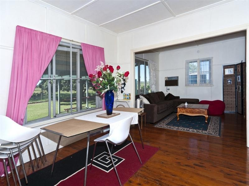 32 Scrubby Mt Road, Pittsworth QLD 4356