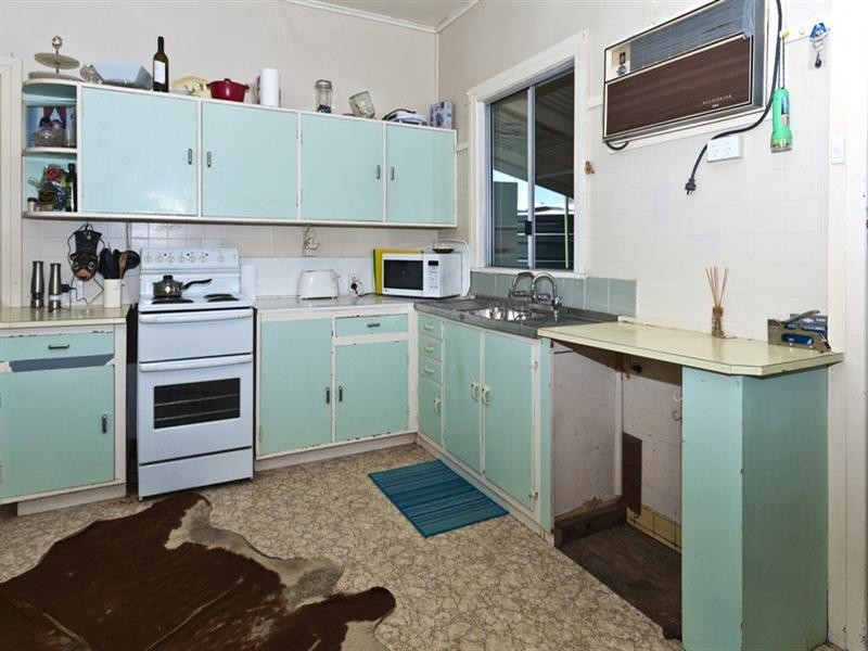32 Scrubby Mt Road, Pittsworth QLD 4356