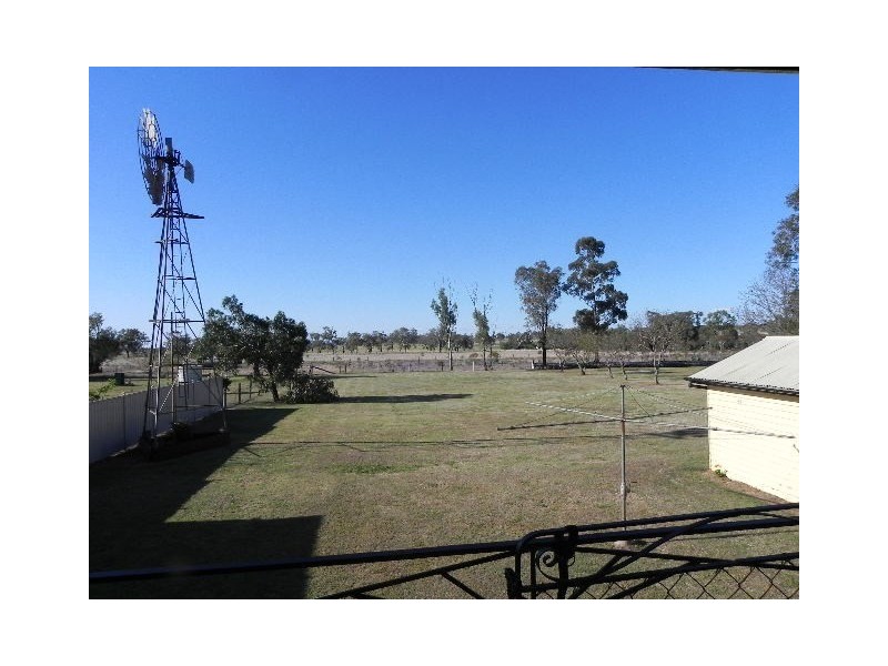 16 Main Street, Mount Tyson QLD 4356