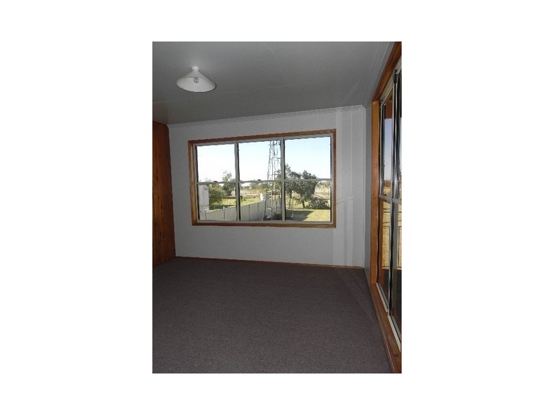 16 Main Street, Mount Tyson QLD 4356