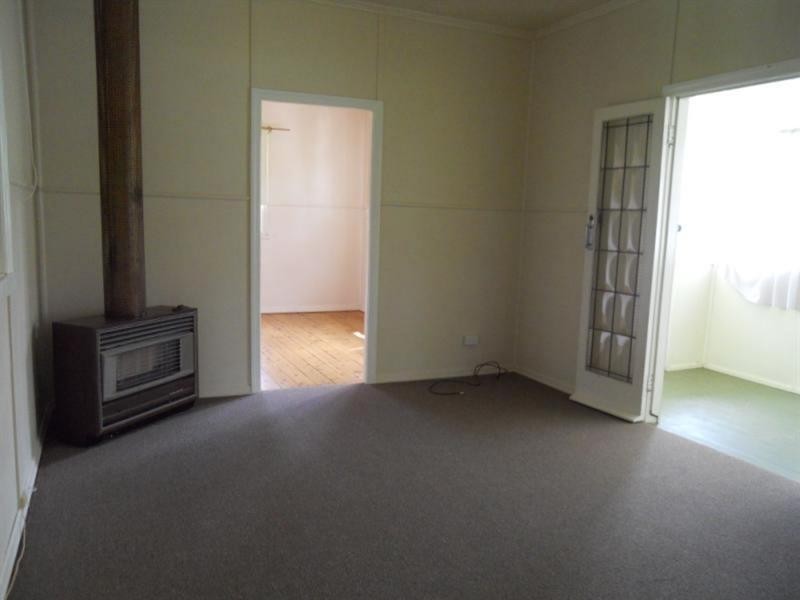 39 Murray Street, Pittsworth QLD 4356