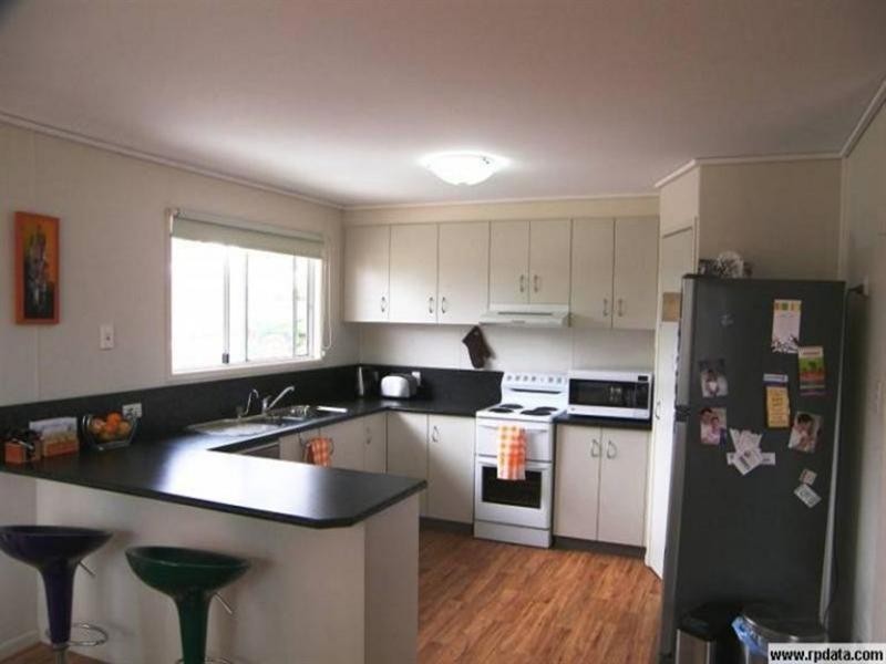 22 Murray Street, Southbrook QLD 4363