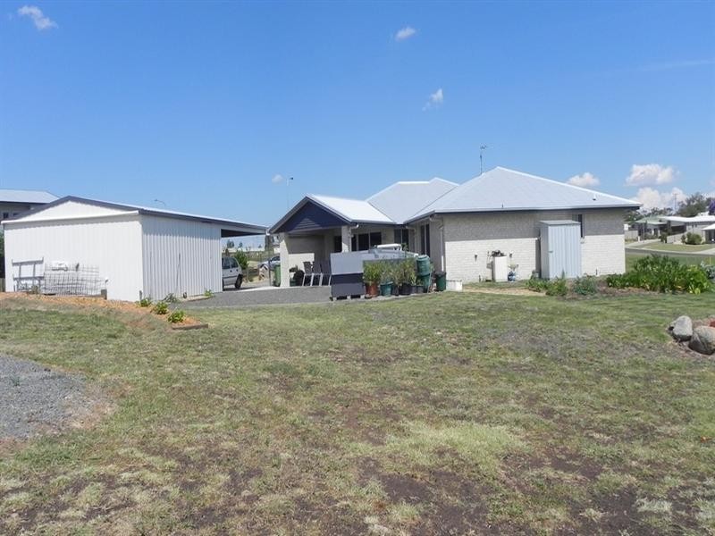 48 Stanley, Pittsworth QLD 4356