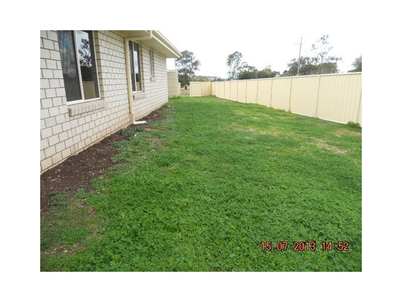 2 Railway, Pittsworth QLD 4356
