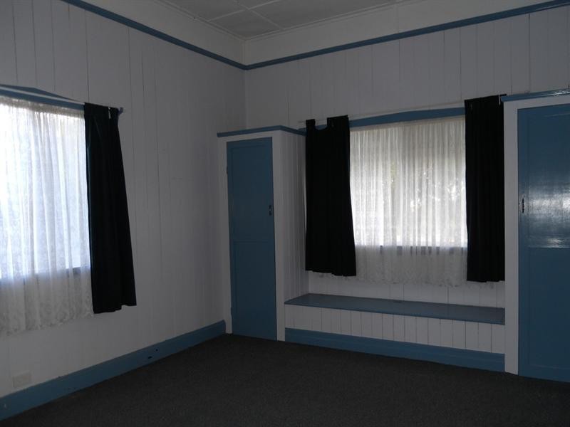 1 O’Connell Street, Southbrook QLD 4363