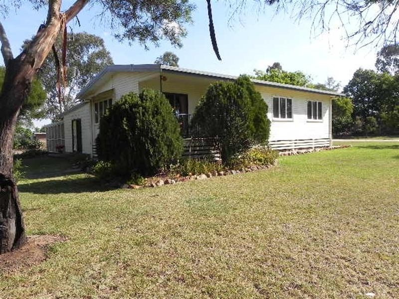 24 Salesyard Road, Millmerran QLD 4357