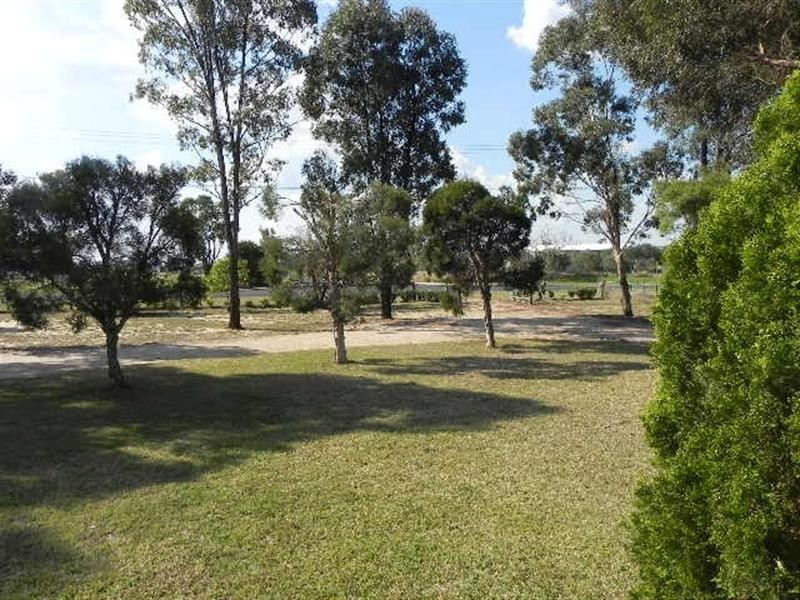 24 Salesyard Road, Millmerran QLD 4357