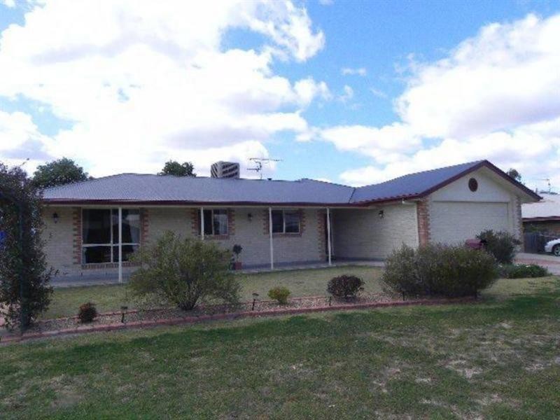 12 Genevieve Court, Millmerran QLD 4357